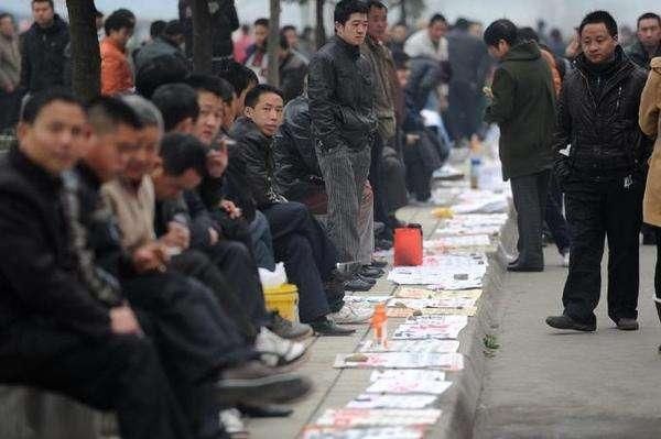 年后农民打工现怪象，老板招工难，工人找工难，深层原因值得反思