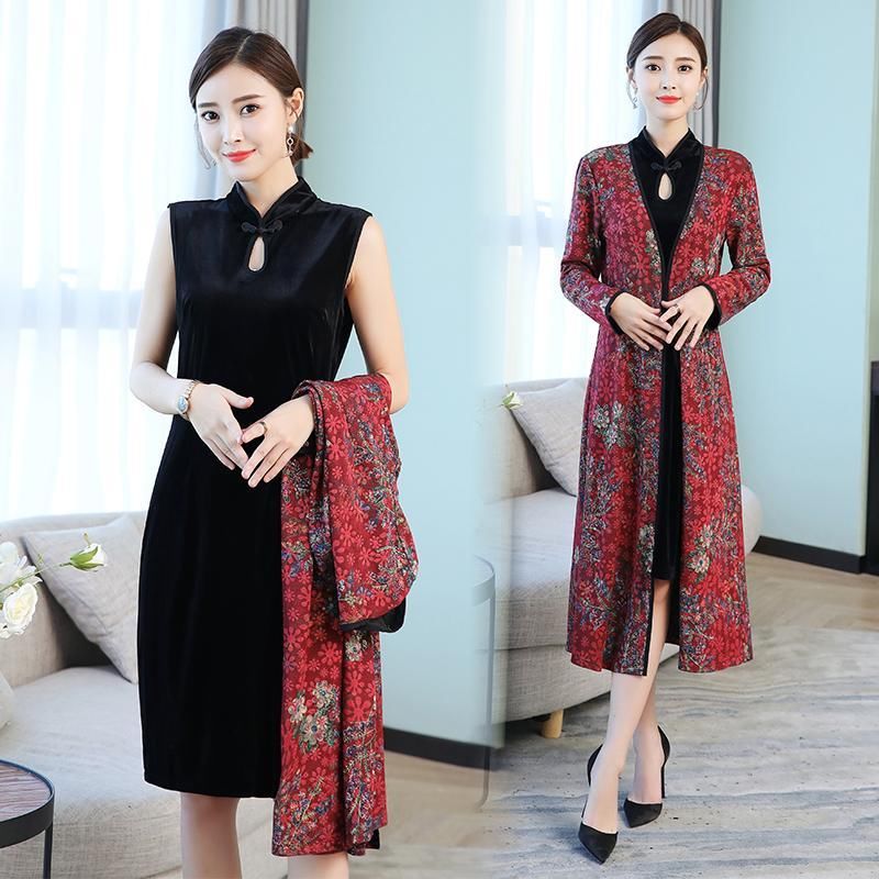 金秋一夜爆火的“名媛秋裙”，温婉优雅，50岁妈妈穿上气质若兰