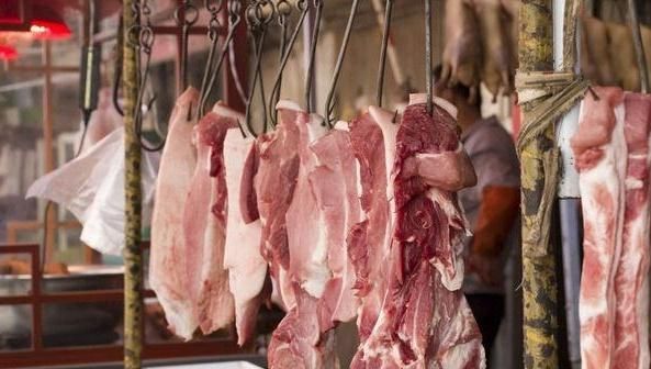  「猪瘟」猪肉涨到20一斤，对老百姓意味着什么？不只是吃不起猪