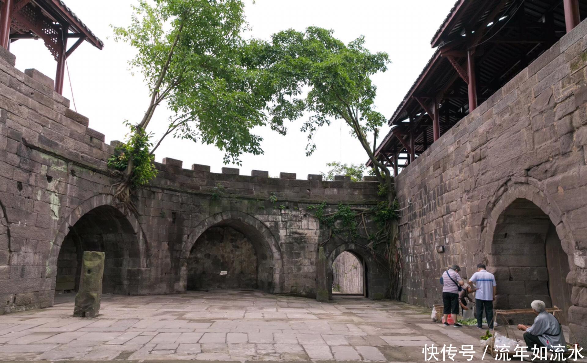 重庆最后的明清古镇,保留了400余套明清建筑,享有中国最美村镇