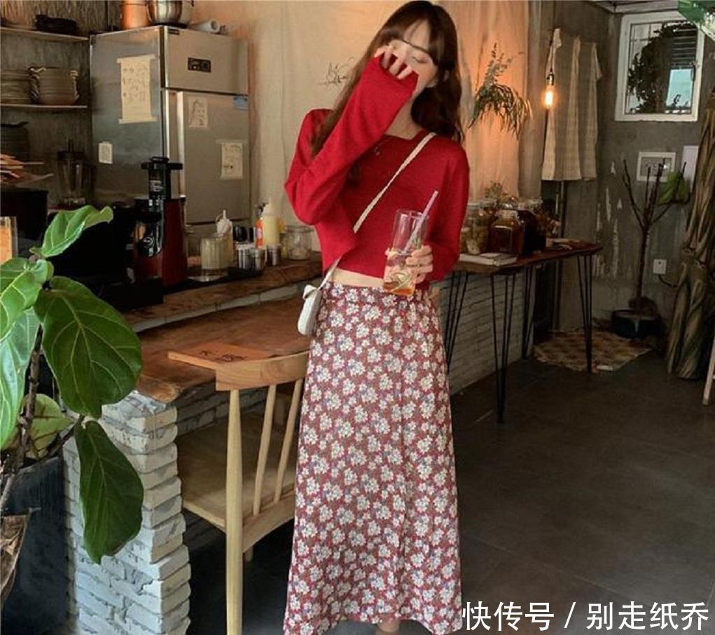  碎花■春夏季节最爱碎花裙的美，选择这5款不会穿出大妈感！