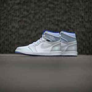  精致：上脚帅气！细节精致！「小 Dior」Air Jordan 1周六登场