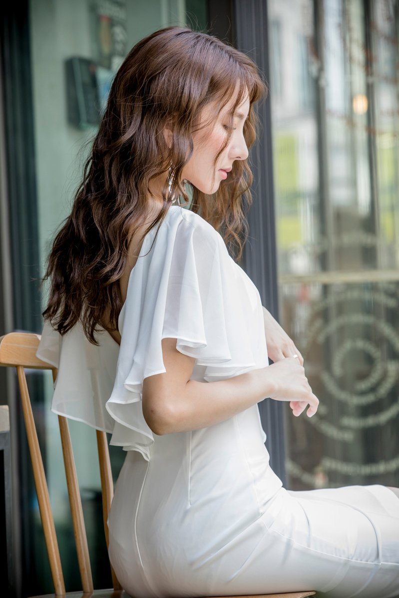 波特拉什过膝蝴蝶领裙