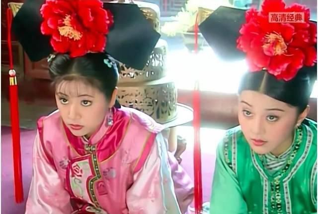  #美妆博主#小燕子的高挑眉，紫薇的百变唇妆，《还珠格格》才是美妆种草机啊