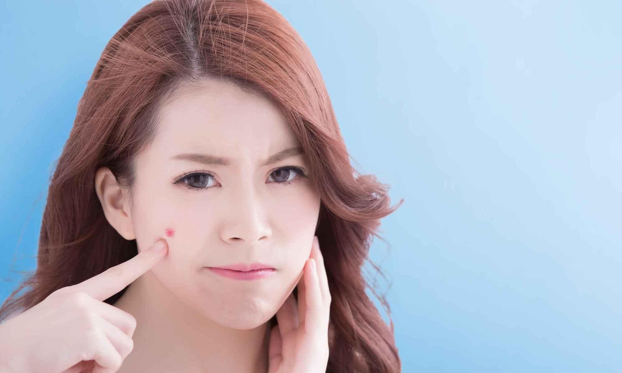  [抓紧]女人必须知道的3个护肤攻略，再不抓紧你真的就老了！