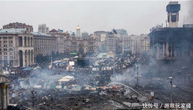 此小国是欧洲最穷国, 但是很快要换位了, 邻国马