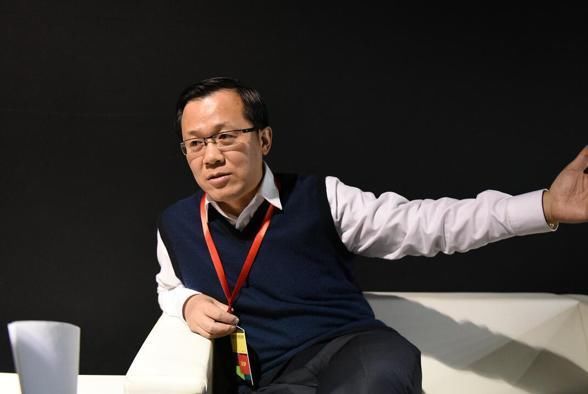 卓伟爆范冰冰和李晨两人关系名存实亡，今再次被人证实