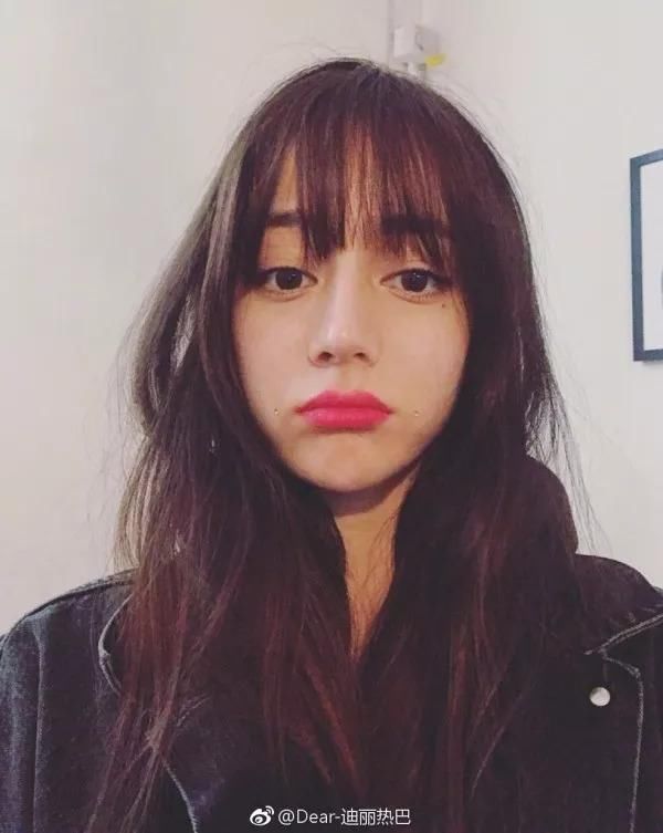 周迅李沁戏内是宠妃，戏外素颜也能打！