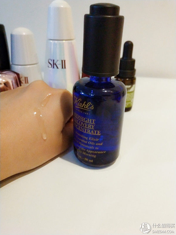 美到天荒地老的秘密-教你正确的七夕精华液送礼姿势