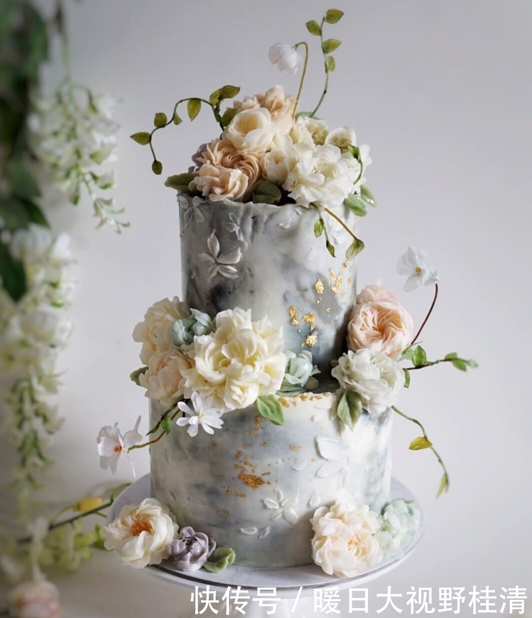  『制作』她做的鲜花蛋糕太撩人，看完后全世界都惊艳了