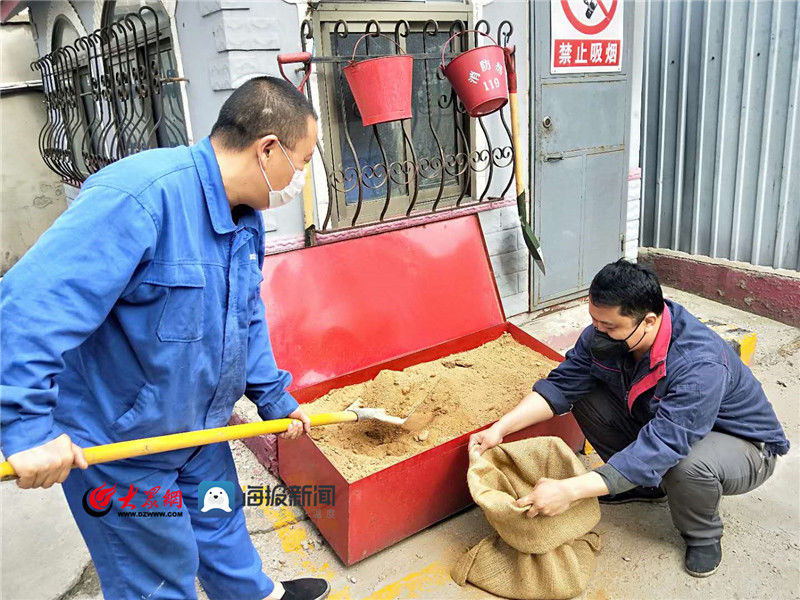  工作：全力以赴应对降雨 青岛公交保障市民出行