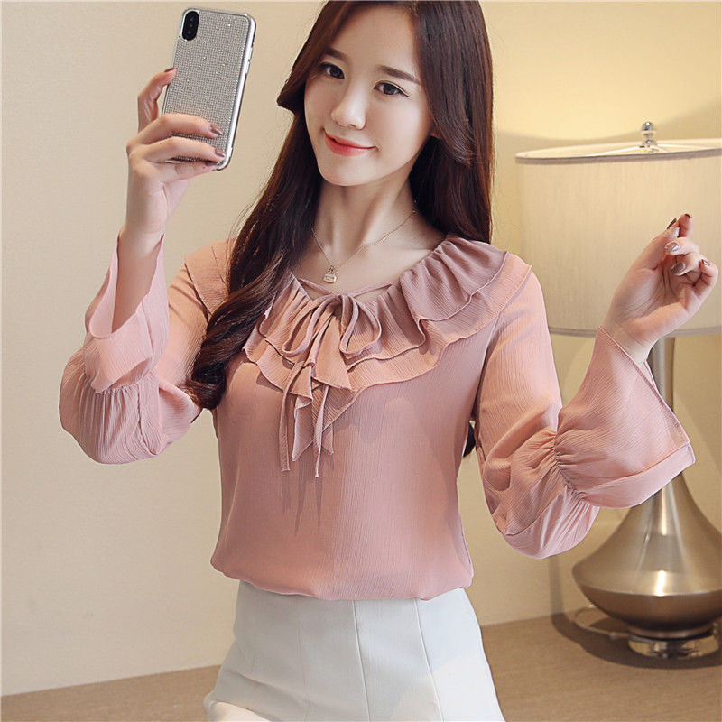 裙子才显年轻?NO!小衫+小脚裤，洋气时髦，35岁美嫩如18