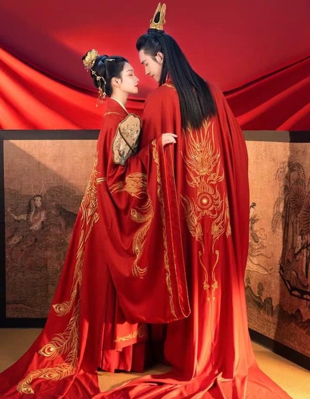  汉服@陈情令联名款汉服推荐，蓝忘机清新淡雅，宋子琛玄衣魂魄，冷酷