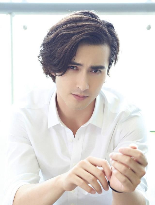 花轮头太非主流？来看看张若昀的慵懒胡歌的野性你就知道怎么梳了