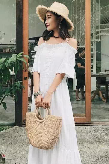 街拍：图一穿套装，尽显好身材，彰显优雅淑女范！