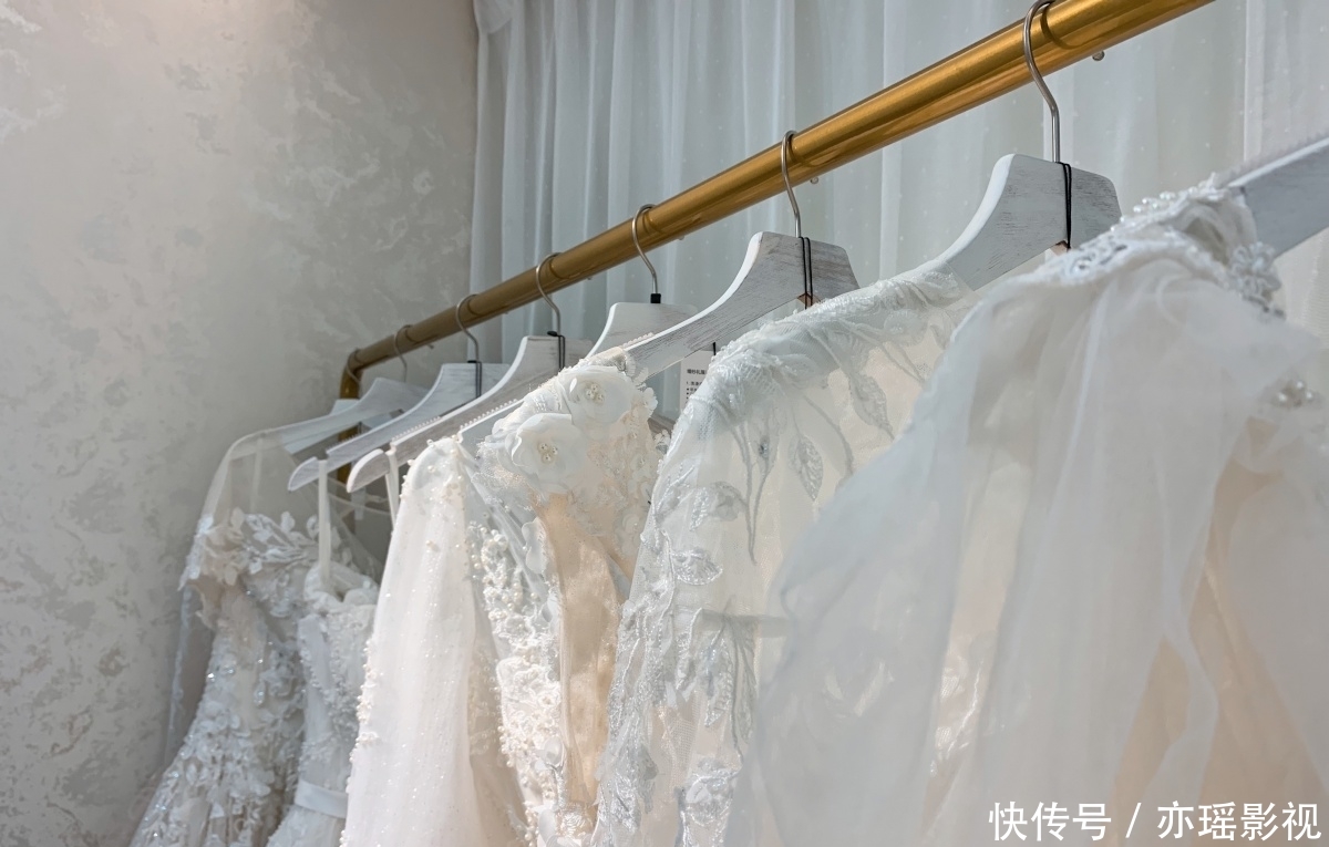  『春天』以春天为主题的婚纱，一起来pick你最喜欢的那件吧！