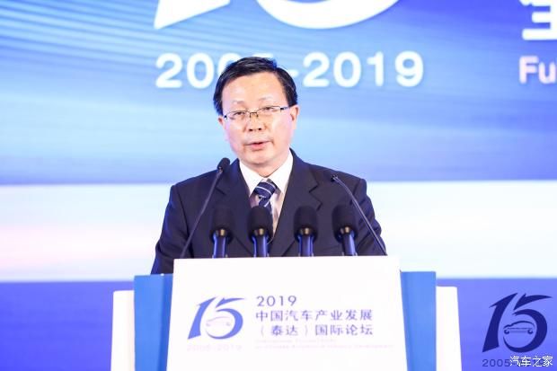 【汽车】汽车出口成去产能必然选择 上半年出口增长3.1%/均价超1