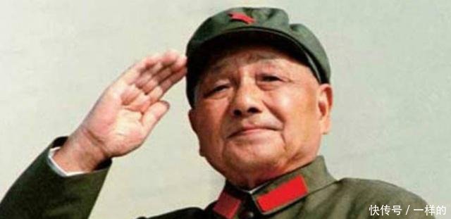 中共中央政治局扩大会议在庐山召开