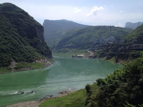  「地级市」这座城市最幸运了，从地级市降级后送给重庆，如今翻