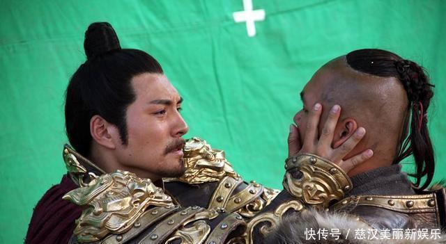 隋唐英雄中,李元霸和罗士信谁更厉害?两人单挑