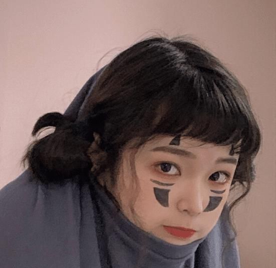  『天生』脸上有这3特征的女孩子，天生的美人胚子，长大后轻松成“校花”