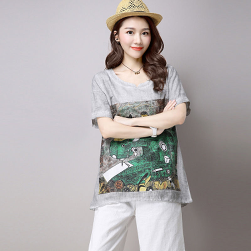 女人身材丰满,就要穿这种裙子,“慵懒”气息展露无疑