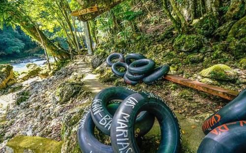 美洲也有九寨沟，这曾是玛雅圣地沐浴池，现在却满是欧美泳装美女