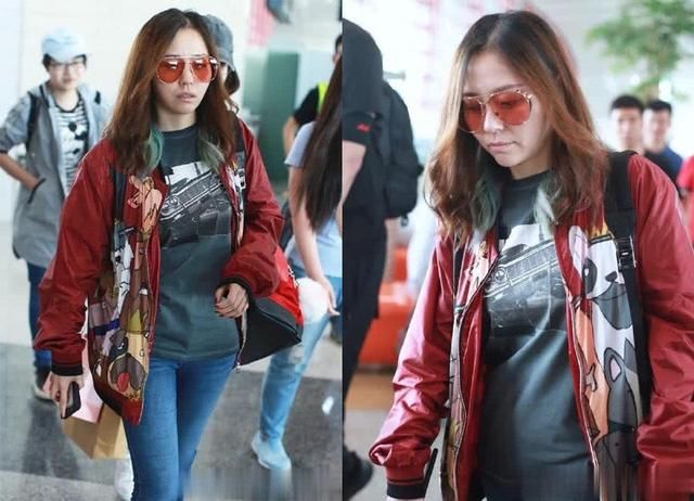 34岁张靓颖和36岁张韶涵素颜亮相，网友：这差距不是一般的大！