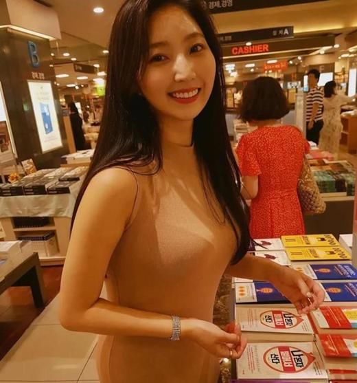  气质|时尚美女皆佳丽美颜之貌，光彩十足，一串骊珠！
