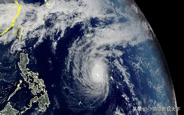 16级超强台风“蝴蝶”来袭，台风方向再度巨变，威力罕见