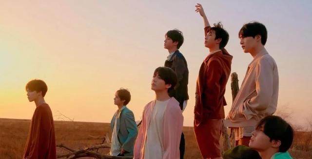 跨年夜和朋友的说说