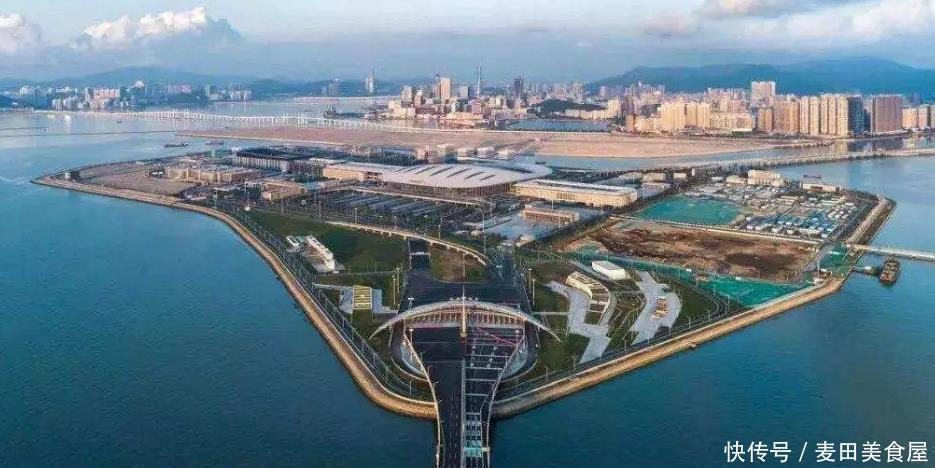 为何世界七大工程奇迹中:中国耗资了1000多亿,却没港珠澳大桥?