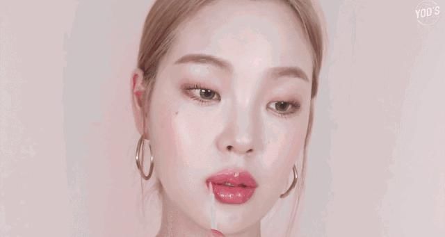  #选择#简单快速画出元气满满的夏日妆容！我只告诉你哦