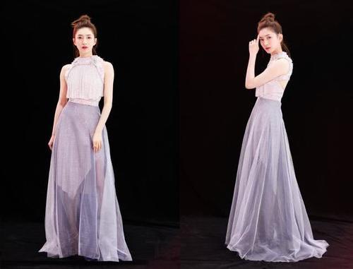 江疏影又惊艳了!穿连衣开叉裙显高贵,就连女人味都显现了出来!