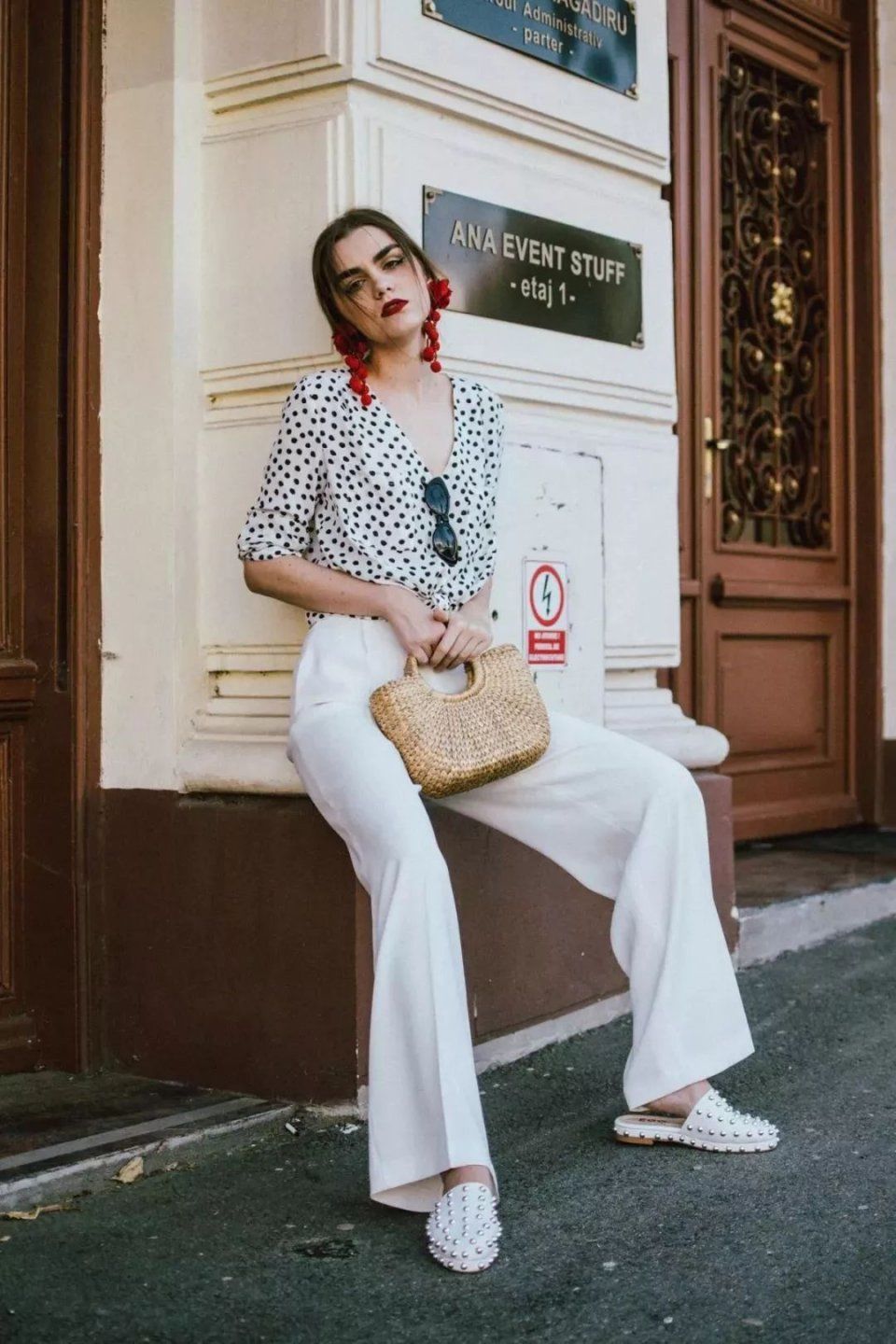 初秋穿阔腿裤，这3款绝不能碰!谁穿谁矮胖...