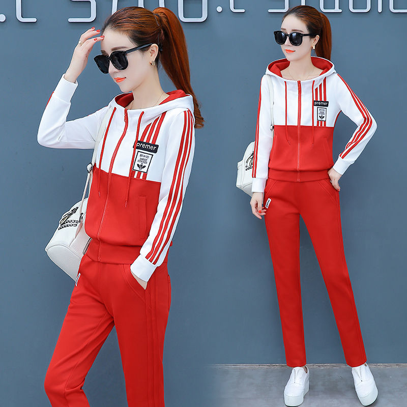 六零七零后 女人，入秋别穿的太花哨，看看下面女人这样穿，美炸