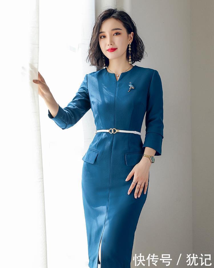【艾尚臣职业】街拍,才发现人都穿这衬衫,迷人又洋气,妥妥少女感又不失女人味