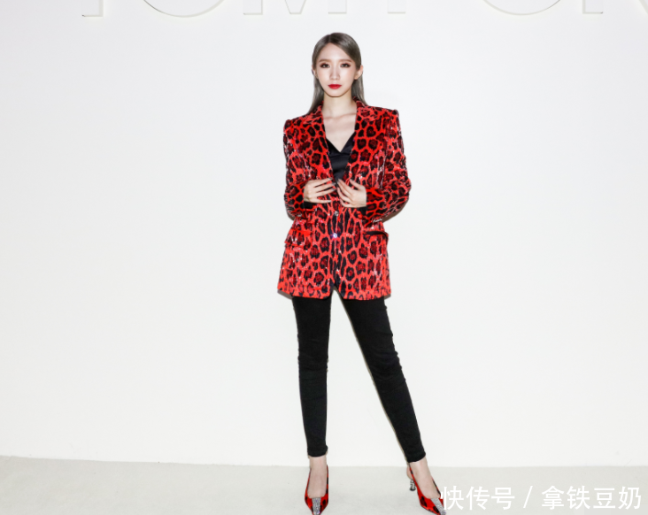 未亮相先时髦，大粗腿也能变身时尚咖！王菊一身装备尽显运动范