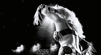 这些女明星身材并不完美只是会穿衣服而已