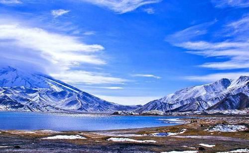 藏于新疆的绝美草原，令人神往，很少有人知道