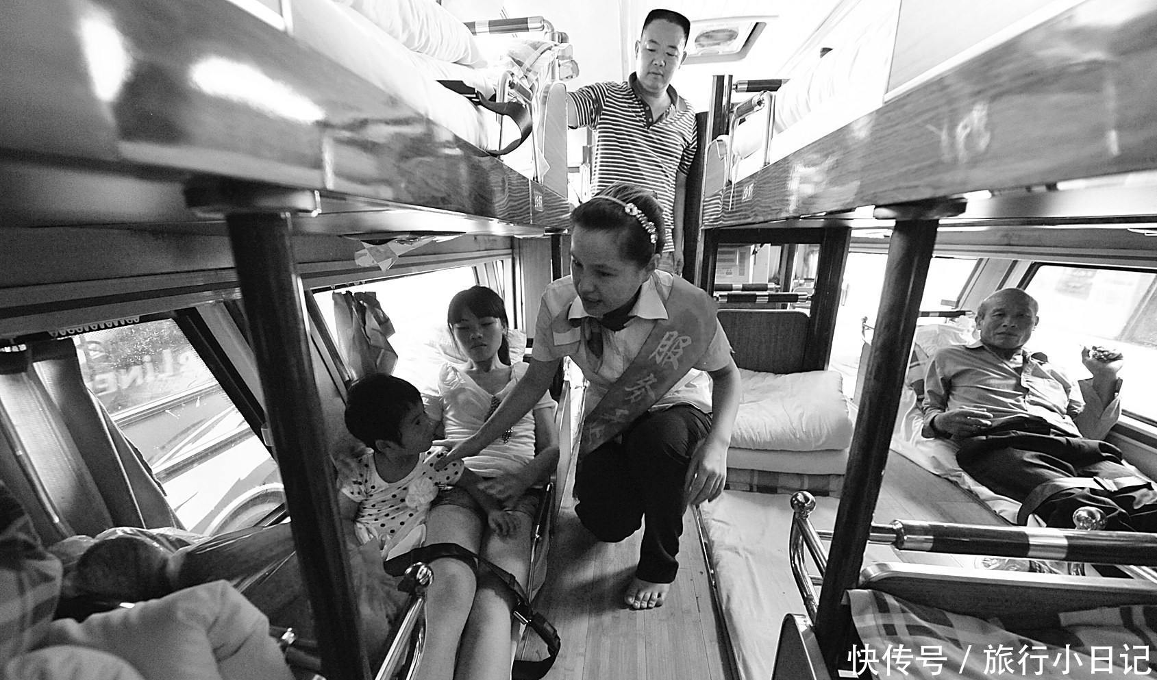 火车卧铺为什么男女不分开？女性的安全如何保证？答案很现实