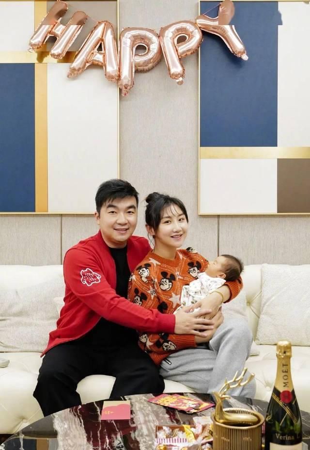  「下场」这就是未婚先孕的下场？