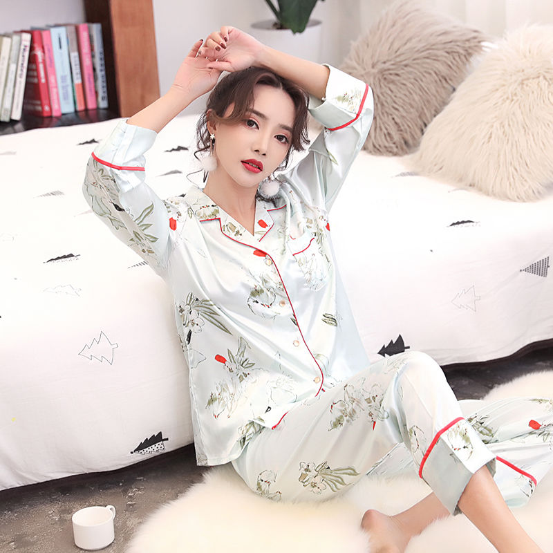 败家媳妇真会穿，这睡衣这么洋气舒适，穿上真的是性感魅力四射