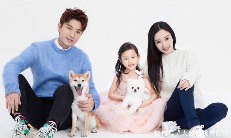 李小璐事后传出喜讯?击破离婚谣言,网友:难怪亮亮离不开她!