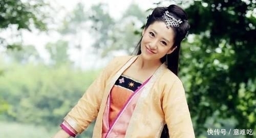 #低调#41岁刘思彤,出道22年形象多姿,如今低调嫁圈外富豪很幸福