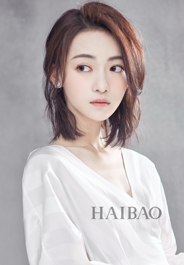 不信50款女星发型没你喜欢的!杨幂小辫超吸睛，＂璎珞＂吴谨言剪