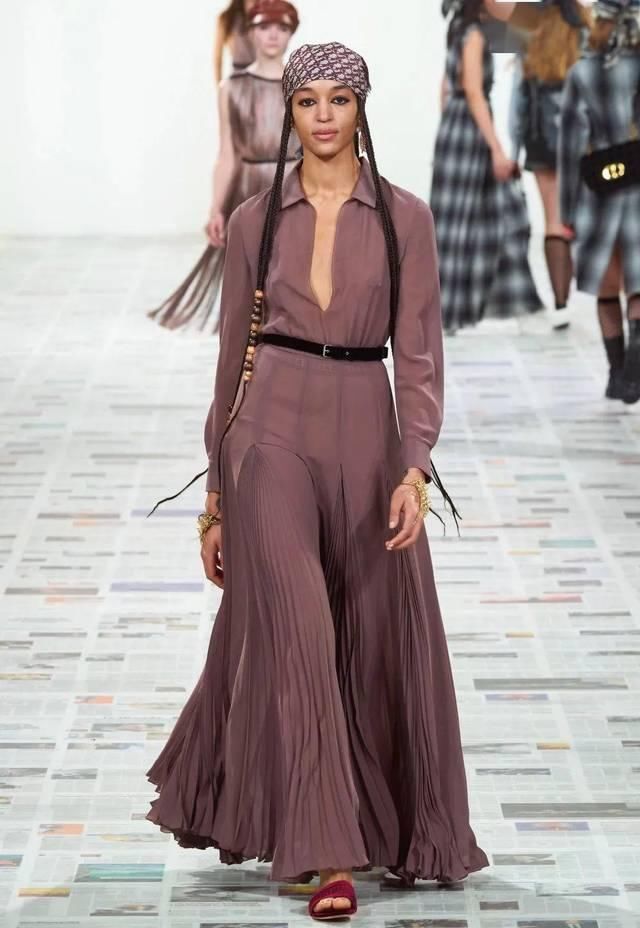 「时装秀」Christian Dior(迪奥)巴黎时装周2020秋冬系列!