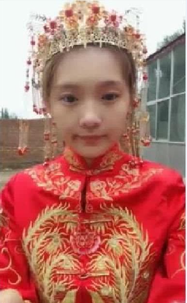 抖音“最美新娘”走红，婚后直播卸妆，接下来的一幕“亮”了！