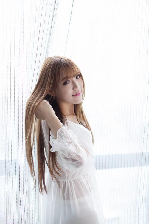 鼻子上黑头粉刺鼓鼓囊囊?不撕不挤,让这些黑头粉刺“如雨落下”