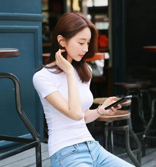  「看起来」为啥有的女人化妆比素颜还“显老”?很多人不知,难怪总被叫阿姨